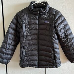 Girls Patagonia puffer jacket